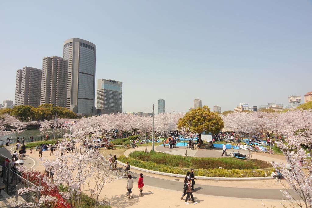 Sakura Garden Hotel Осака Екстериор снимка